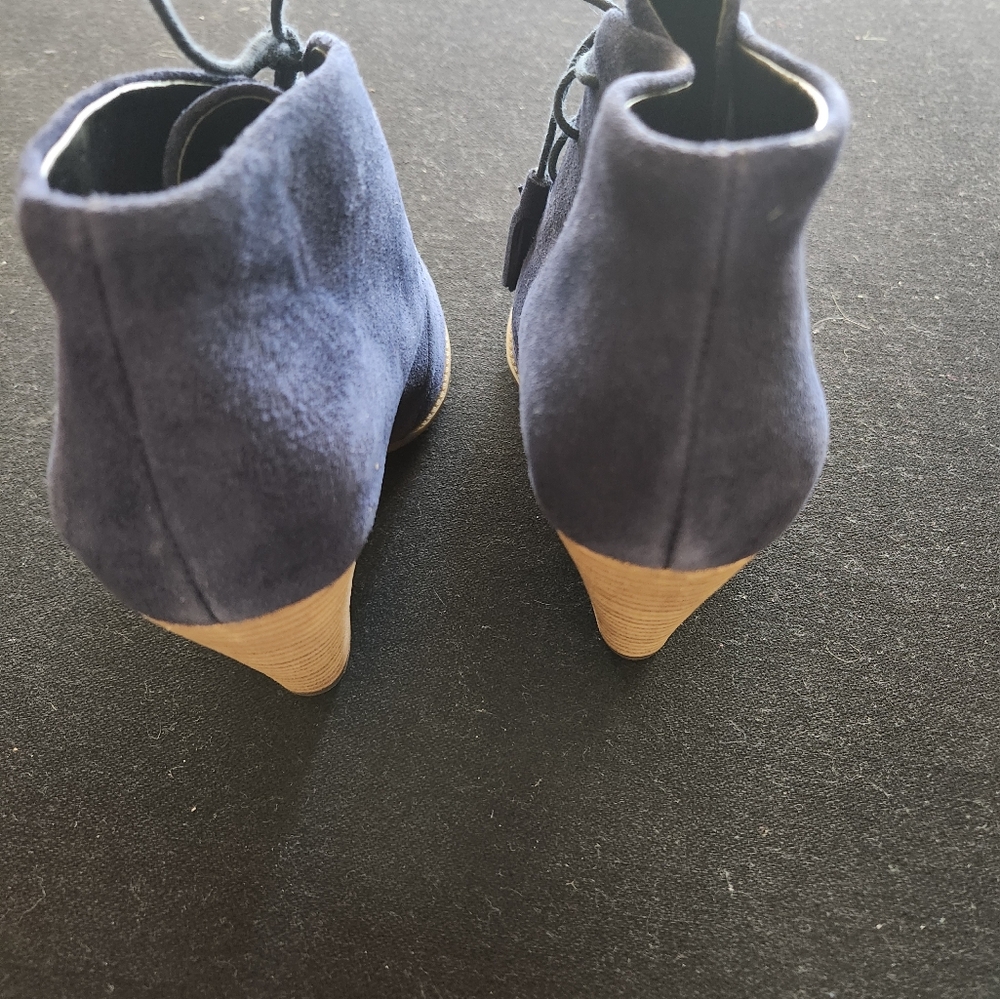 Booties - Picture 5 of 6